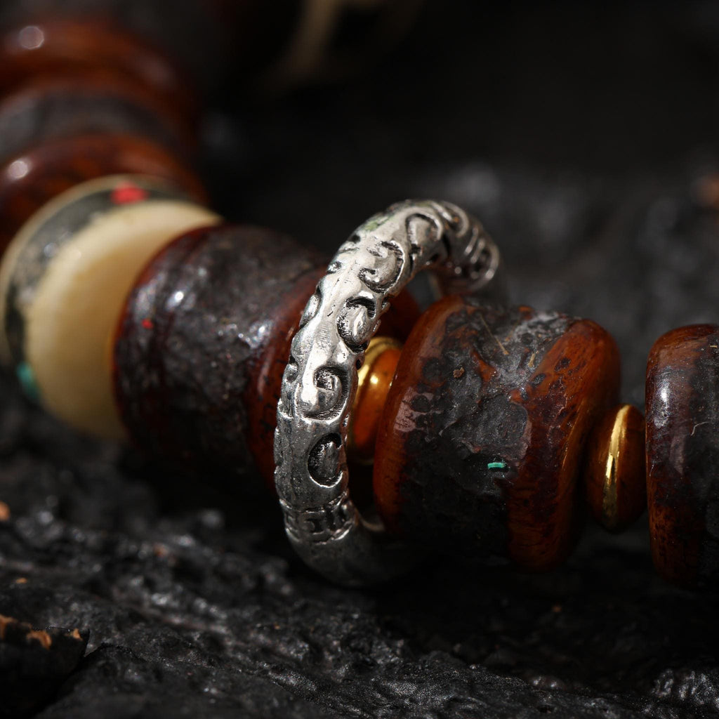 Yak Bone Bracelet with Dzi Accent